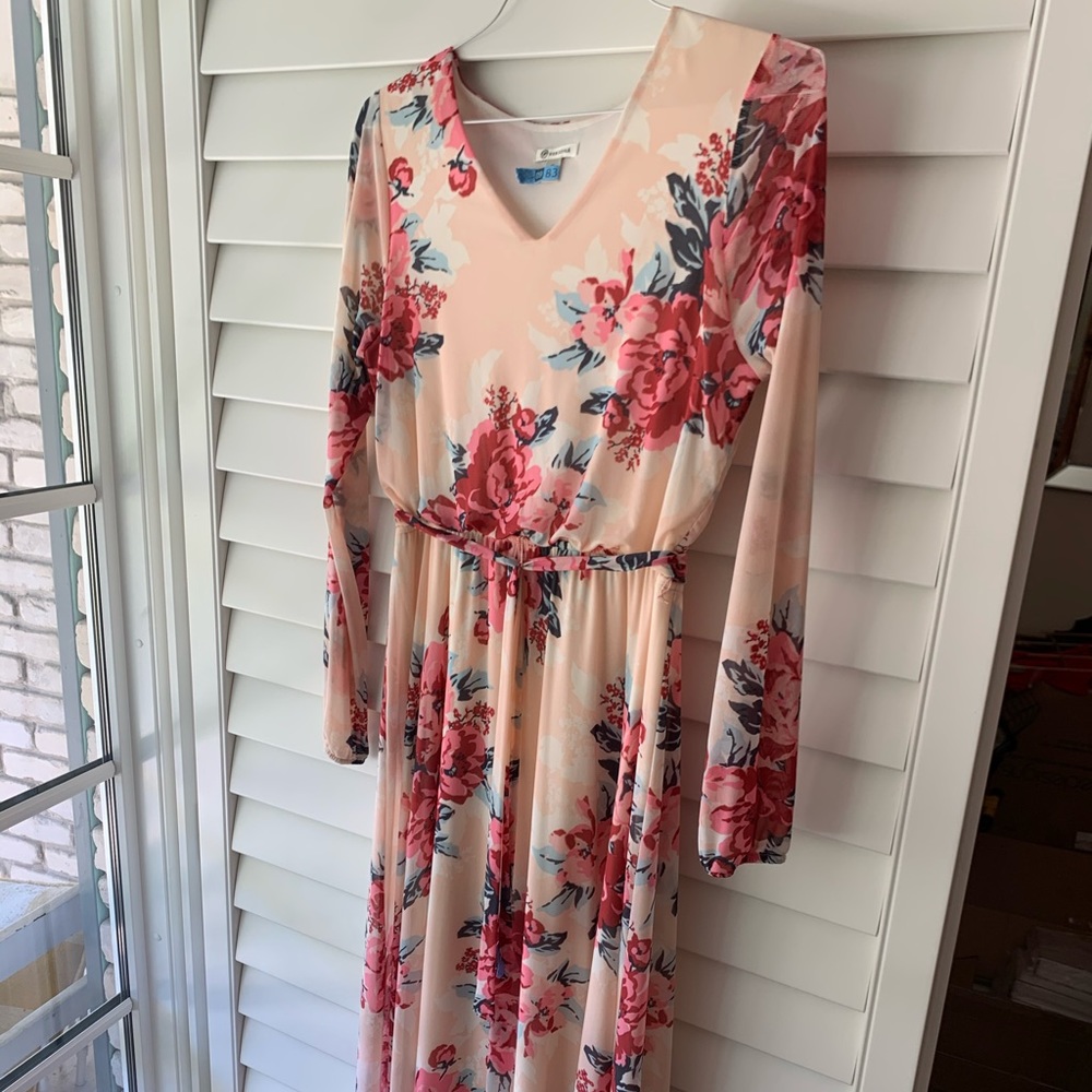 Floral maxi dress
